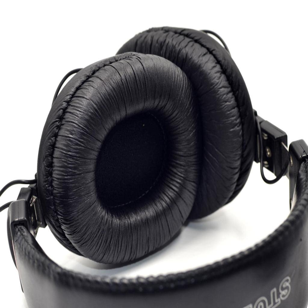 Запасные части для ремонта амбушюров предназначены для наушников SONY MDR-CD900ST: амбушюры/накладки/наушники MDR-CD900ST, MDR-7506, MDR-V6, MDR-V7 (морщинистая кожа)