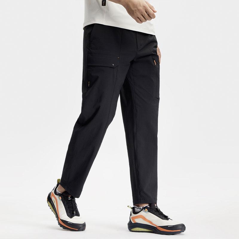 Fila Однотонные спортивные тканые повседневные брюки Мужские брюки Глубокий черный A11M417803F-BK