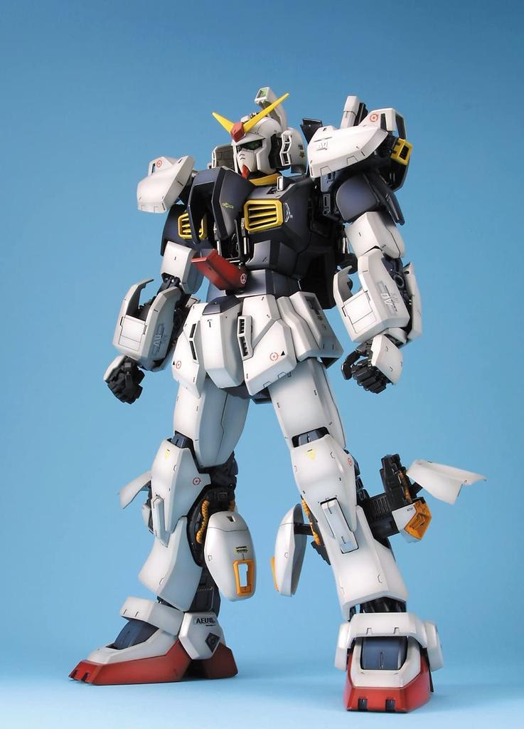 BANDAI SPIRITS Пластиковая модель мобильного костюма PG Z Gundam Gundam RX-178 Mk-II (Цвет AEGO) 1/60 с цветовой кодировкой