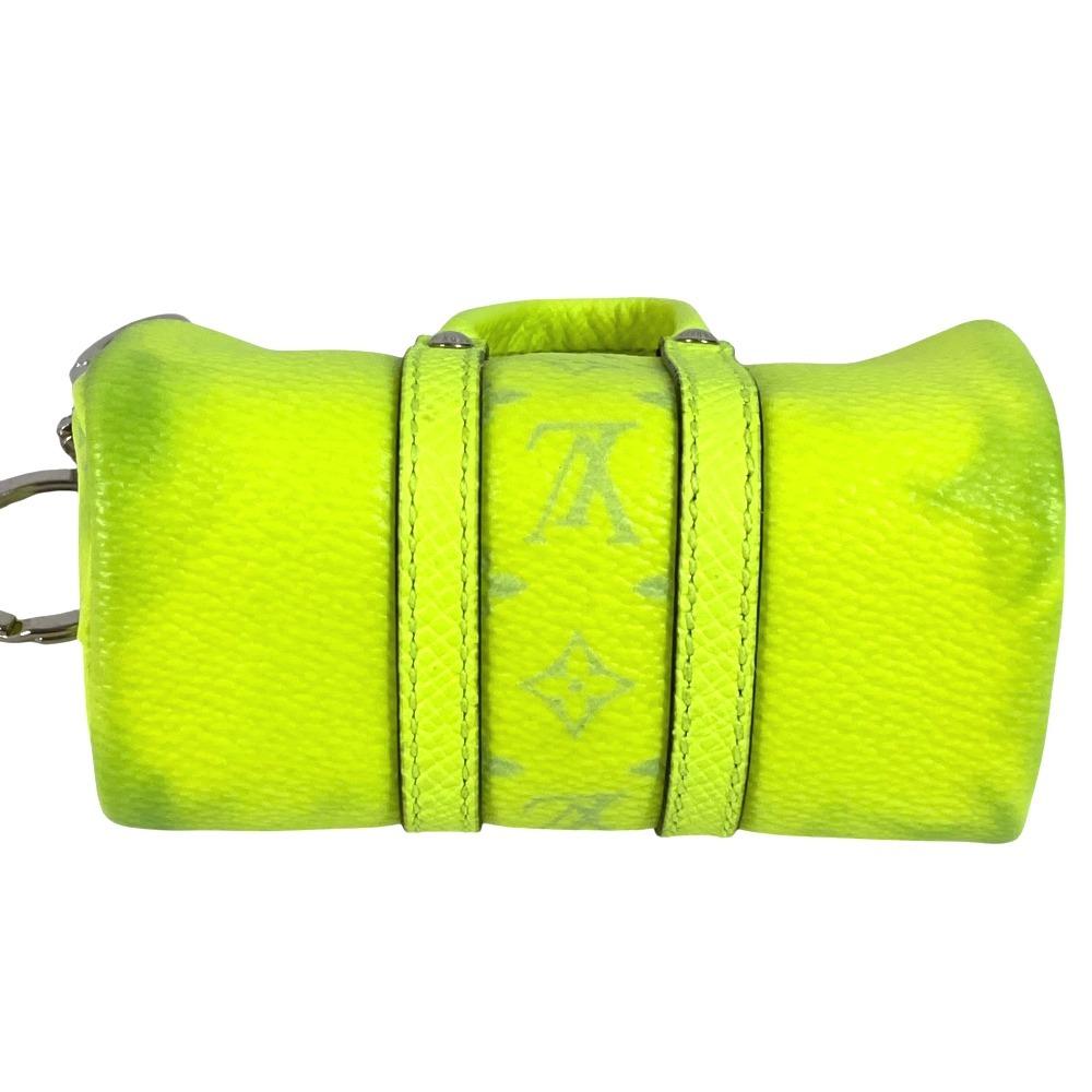 Louis Vuitton  M01048 Taigalama Porte-Clés-Mini Keepall Bag Charm Key Holder