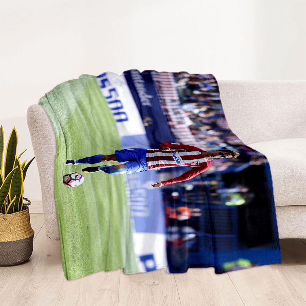 Griezmann's Jersey Blanket Durable Comfort Suitable for Picnics Bed Bedding for All Occasions Playful Design Suitable for Gifting Relatives and Friend