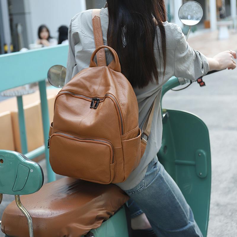 Vintage Genuine Leather Travel Backpack Women's Cowhide College Style School Bag