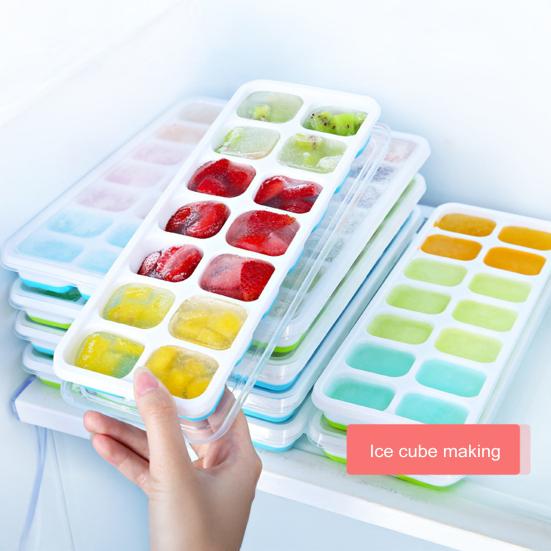 Silicone Ice Cube Tray with Lid 14 Cubes Easy Release Stackable Ice Mold for Cocktails Coffee Juice Whiskey Ice Drink Maker