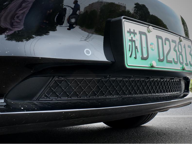 Tesla Model Y/3 Radiator Grille Insect Net Cover