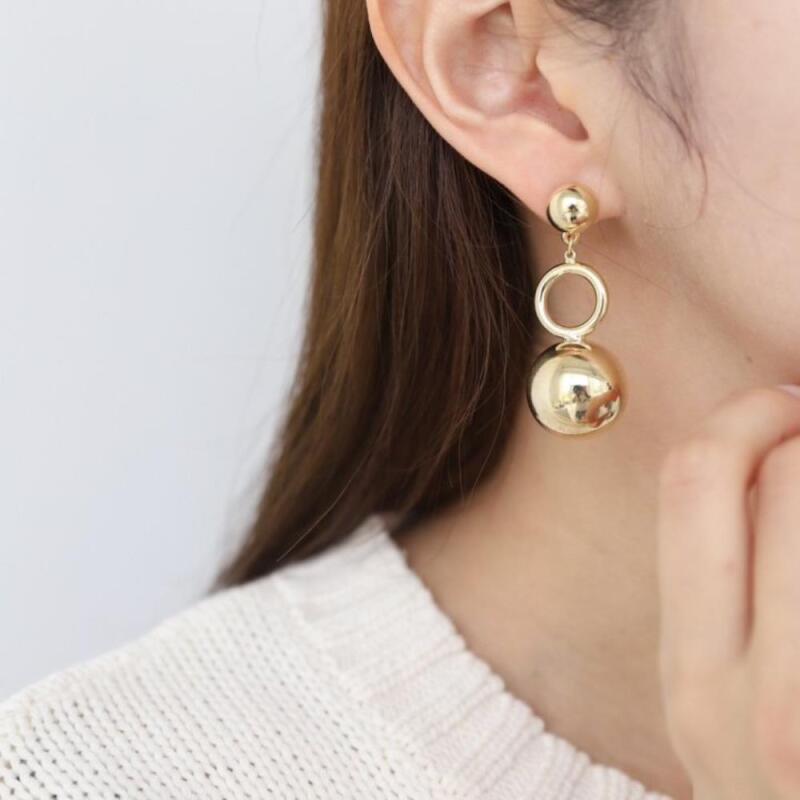 Женские серьги-кольца свободного кроя Thirio Gold из серебра