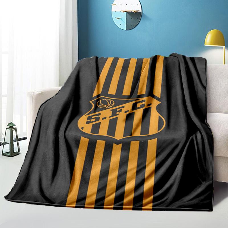 Powerful Football Crest Design Printed Throws Blanket Soft Flannel Blankets for Couch Bed Gifts for Men Women Picnic blanket Christmas gifts