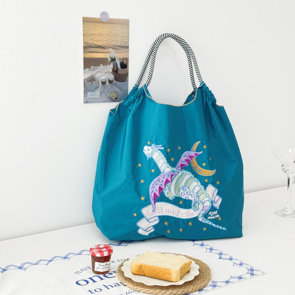 Embroidery Shopping Bag Women'S Fashion Niche Large Capacity Shoulder Bag Tide