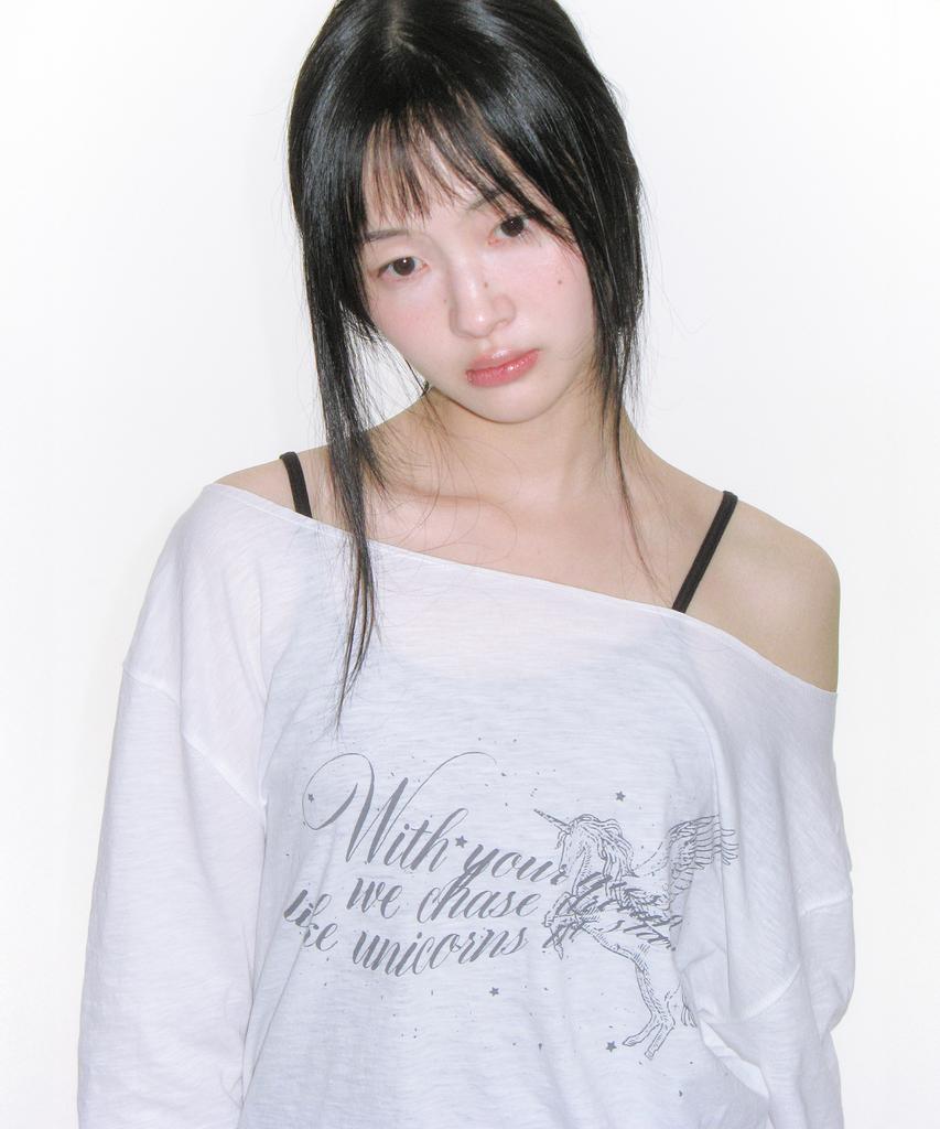 AMES-WORLDWIDE Unicorn Sheer Ls Tee Ivory
