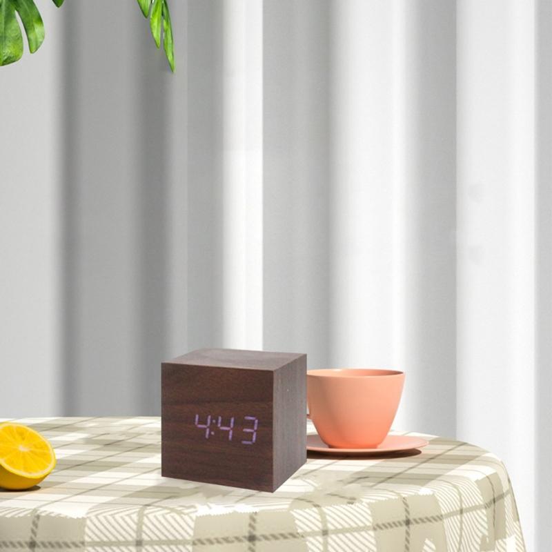 Деревянный куб Голосовое управление Будильник Прикроватный столик Квадратные часы Многоцелевой для Детской спальни Общежития