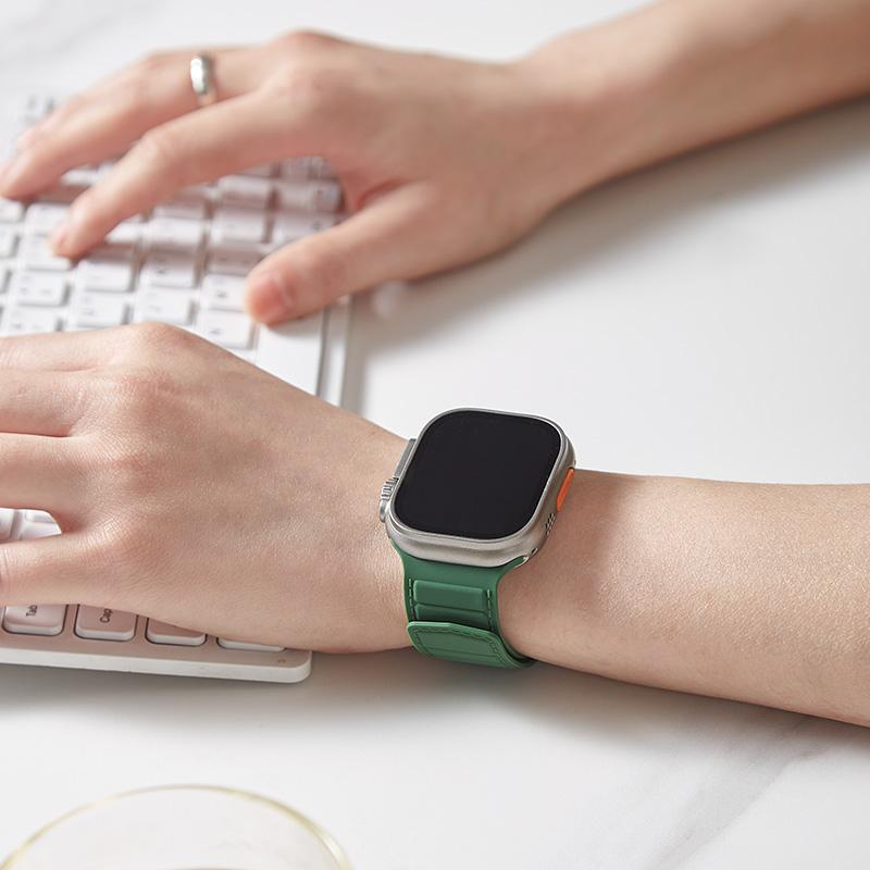 Браслет с магнитной петлей, кожаный ремешок для Apple Watch 49 мм, 45 мм, 41 мм, 44 мм, 40 мм, 42 мм, 38 мм, спортивный ремешок для часов для iWatch Series 8 7 6 SE 5 4 3 2 1