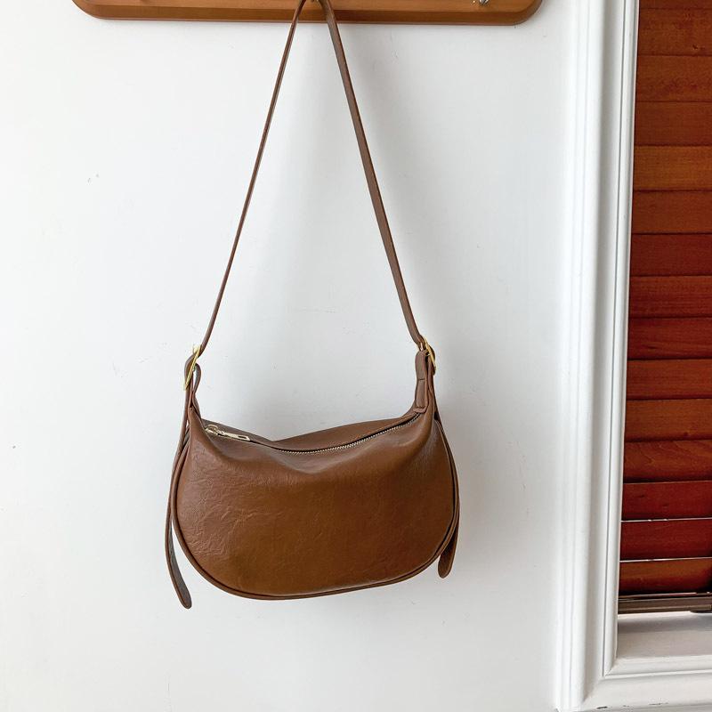 Французский тренд личности сумка подмышку женская 2025 новая модная сумка-подушка повседневная дорожная сумка мессенджер на плечо