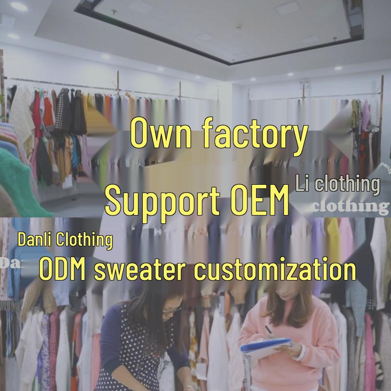 Women's Light Gray Puff Sleeve Mohair Sweater - Autumn/Winter, Round Neck, Short Sleeve Knit Top.