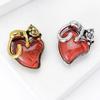 Милая эмалированная брошь-сердечко с животными, мультяшная бутоньерка, модное украшение для любителей кошек, подарок, сплав, ювелирное изделие