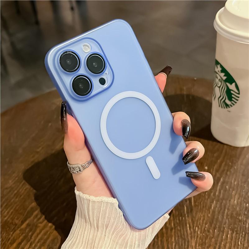 Магнитный ультратонкий матовый защитный чехол из поликарбоната для iPhone 17 Pro, полное покрытие, дизайн «Ледяной туман», совместим с Apple 13.
