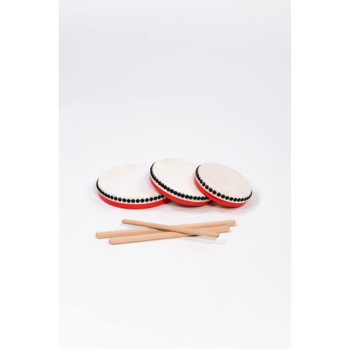 Eisa Drum Paranku (Small), 15cm. Affordable, easy to use, and high quality. Dondoko Taikoya Honpo's carefully selected Okinawan Eisa drum. Includes on