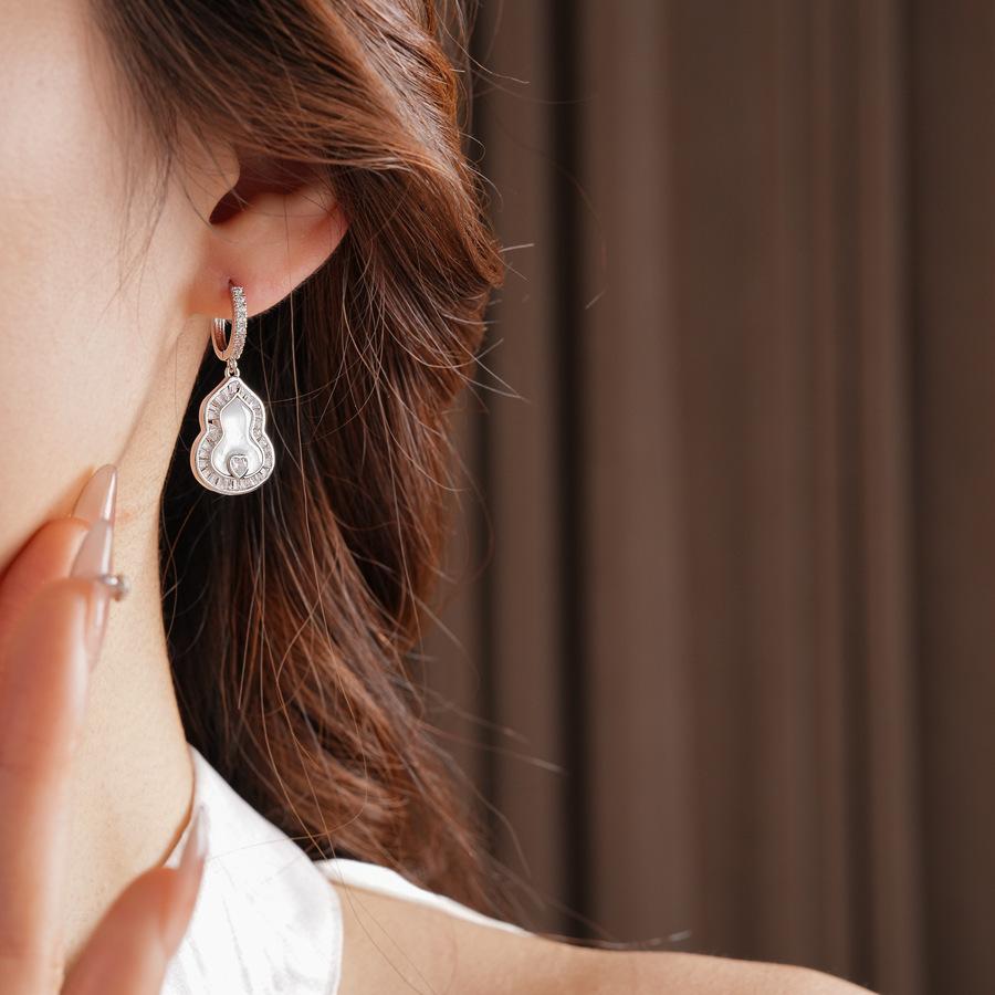 Silver Needle Super Fairy Elegant Bow Flower Stud Earrings French Light Luxury Earrings Literary Style Sweet Versatile Earrings