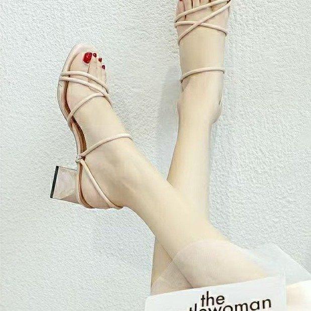 Босоножки для девочки 2025 новые толстый каблук высокий каблук два способа носки квадратный каблук средний каблук ремешок лето сказочный стиль туфли к юбке