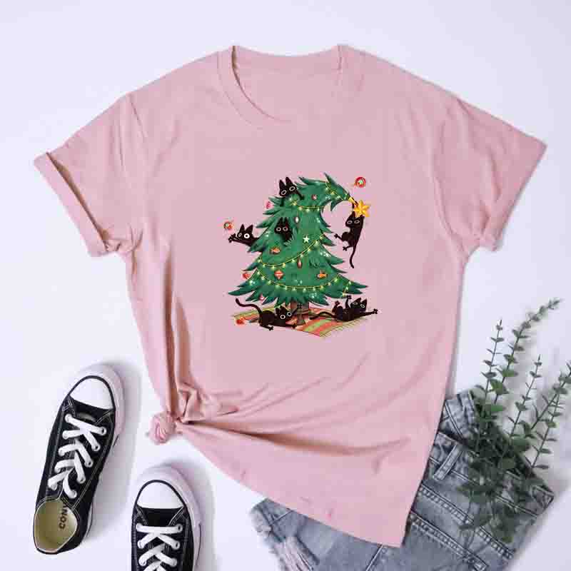 Cute Christmas Tree Cat Lover TShirt Funny Winter Xmas Holiday Tee Retro Merry Catmas Festive Shirt