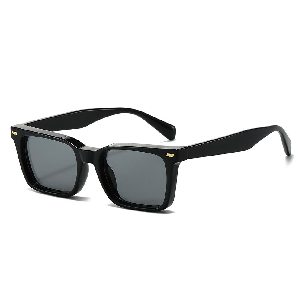 New square sunglasses for men, fashionable and versatile in Europe and America, retro exquisite square simple sunglasses for women