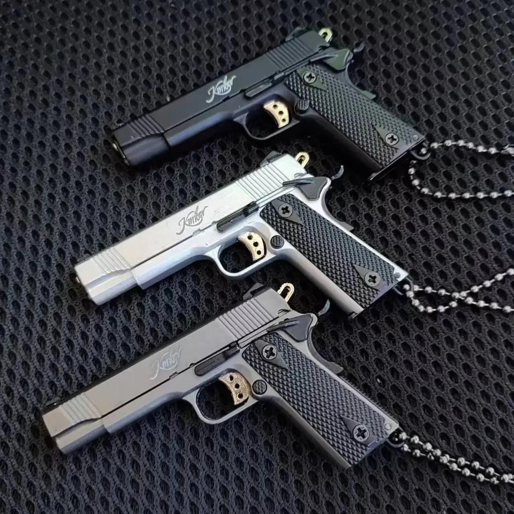 1:3 Alloy 1911 92f Mini Pistol Model Keychain Pendant Detachable Fake Toy Gun For PUBG Weapon Adult Children Christmas Gift