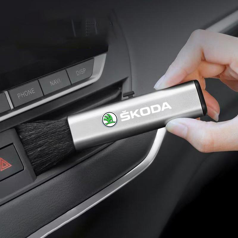 Car Cleaning Tool Soft Brush Dust Remover Interior RT28 Accsesories For Skoda Octavia A5 A7 RS Fabia Superb Rapid Kodiaq Karoq Clean