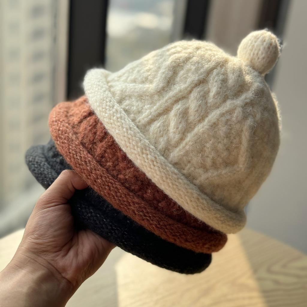 Новая милая маленькая нишевая тонкая шерстяная шапка-пушок для женщин на осень и зиму, теплая вязаная шапка-бини, универсальная