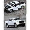 1/32 TOYOTA Tundra TRD Pickup Diecast Toy Модель игрушечного грузовика Миниатюрная откидная дверь Открывающаяся коллекция со звуком и светом Подарок для мальчика