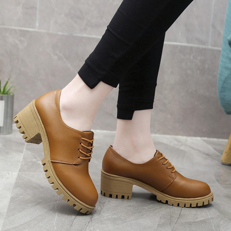 Корейская версия студенческих одинарных туфель на среднем каблуке со шнуровкой для женщин 2024 года, весна/лето, новые ретро-туфли на толстом каблуке для женщин