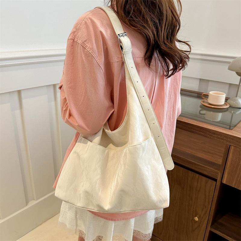 Сумки для женских сумок-тоут большой вместимости Весна и лето Кроссбоди Новая сумка через плечо Модная классическая сумка для поездок на работу