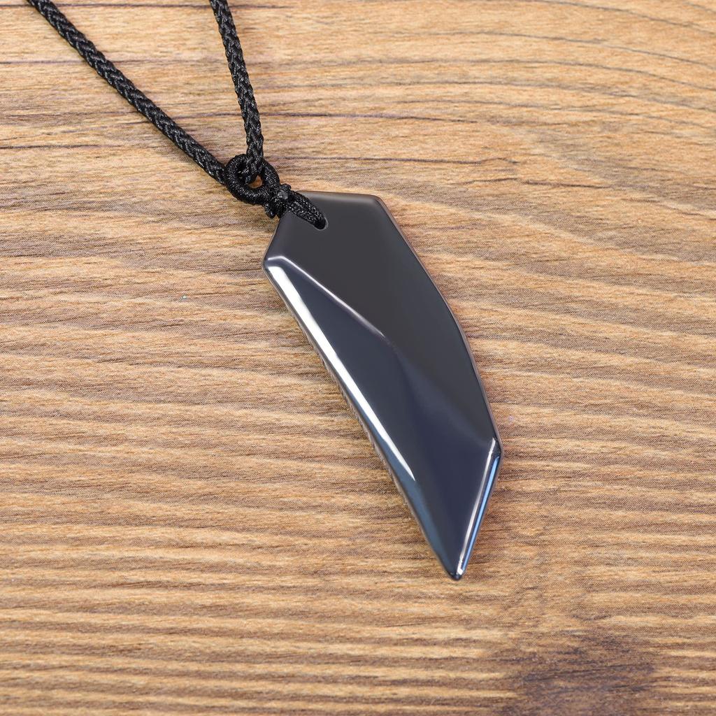 Koai Terahertz Ore Wolf Fang Amulet Pendant Necklace for Men