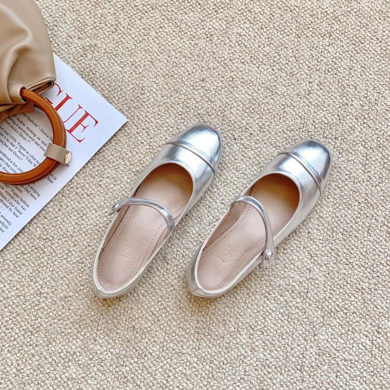 Французские ретро-туфли Мэри Джейн 2024 года, летние новые стильные модные универсальные удобные туфли на плоской подошве и платформе