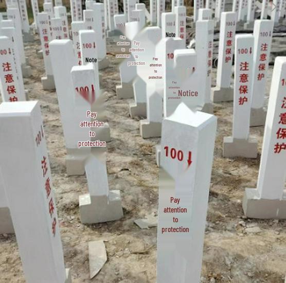 Бетонный дорожный и пограничный столбик