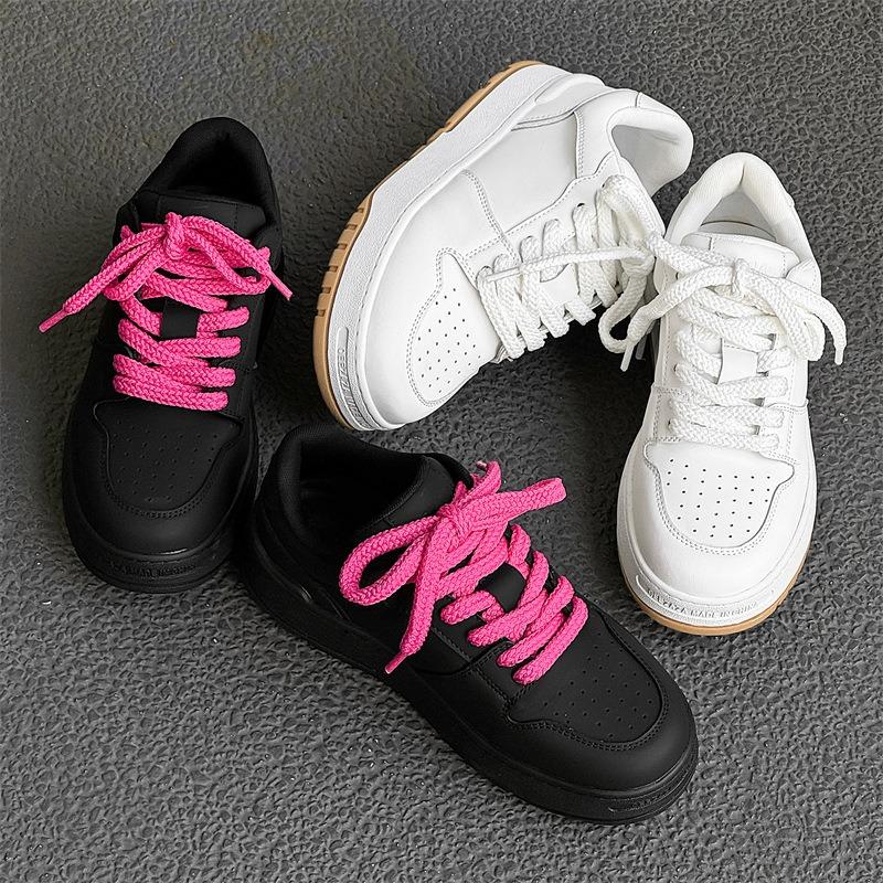 3626 Niche Board Shoes New Four-season Version Men and Women Couples Thick-soled Heightening Shoes Original Black Shoes