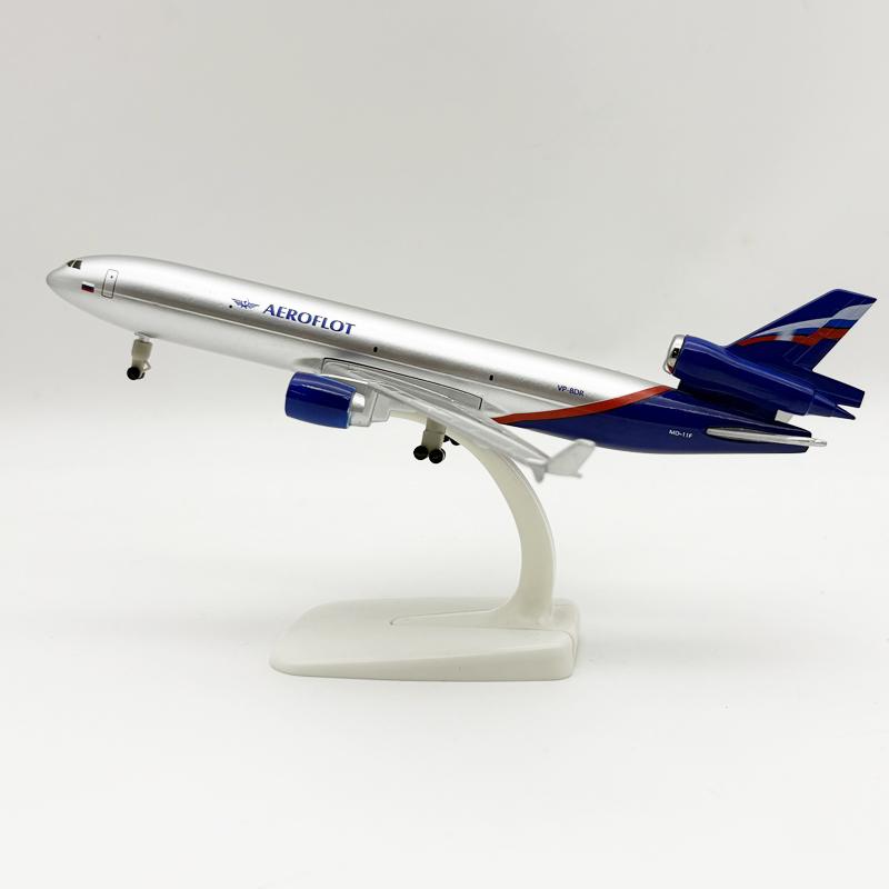 20 см Модель самолета MD11 Аэрофлот Масштабная копия самолета Материал: сплав Миниатюрный самолет с колесами Аутентичный коллекционный подарок