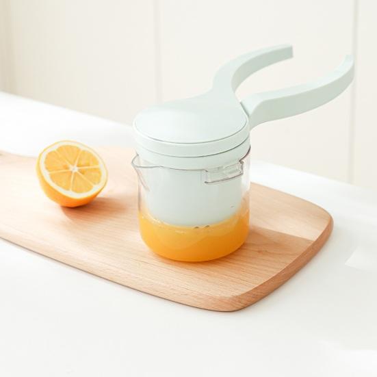 Spiral Press Juicer Manual Citrus Squeezer for Lemon Orange Potato Masher with Non-Slip Extended Handle Dumpling Stuffing Wringer Press for Kitchen