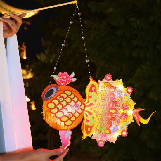 Китайский фонарь «Рыба на удачу» ручной работы из бумаги со светодиодной подсветкой своими руками