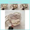 Стильная маленькая сумка на плечо 2024 года для женщин с модным дизайном в черном, бежевом, розовом и коричневом цветах