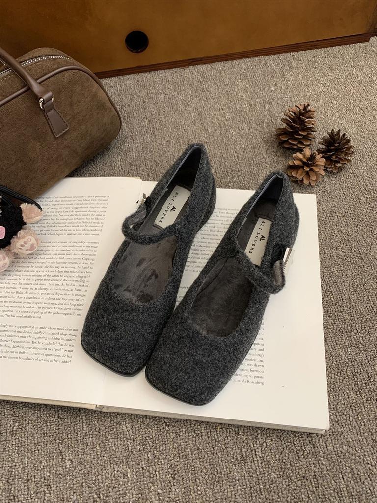 Gray Retro Woolen Mary Jane Fluffy Shoes Women's Winter Wear 2025 New French Thick Heel Velvet High Heel Single Shoes
