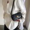 Retro Solid Color Love Hardware Decoration Casual Design Popular Shoulder Messenger Small Square Bag