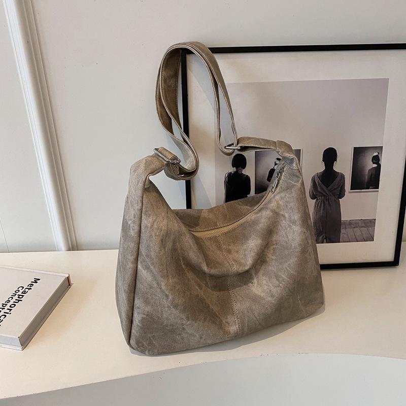 Сумка большой вместимости женская осень-зима 2025 новая модная нишевая дизайнерская на плечо сумка-мессенджер ретро женская сумка-тоут