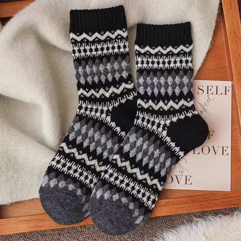 Retro Coffee-colored Socks for Women In Autumn and Winter, Ethnic Style, Thick and Warm Wool and Cotton Socks, Long Socks for Winter