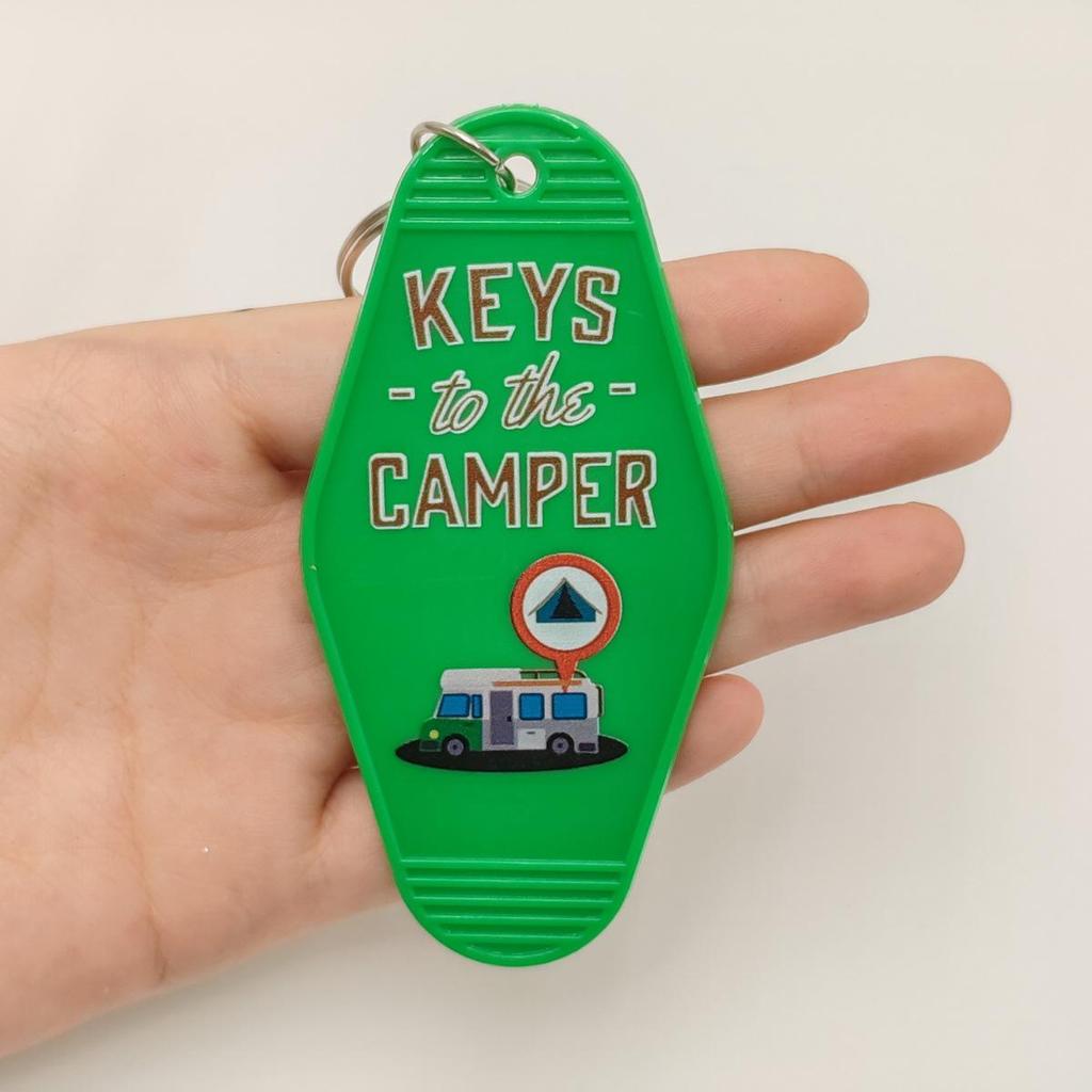 Vintage Acrylic Motel Room Keychain: Retro & Durable Design