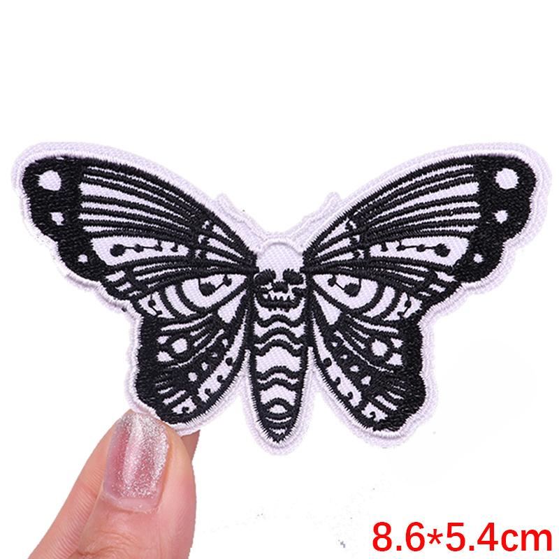 Horror Animal Butterfly Embroidered Patches Bear Cat Shark Patch Iron On Patches For Clothing Thermoadhesive Patches For Clothes