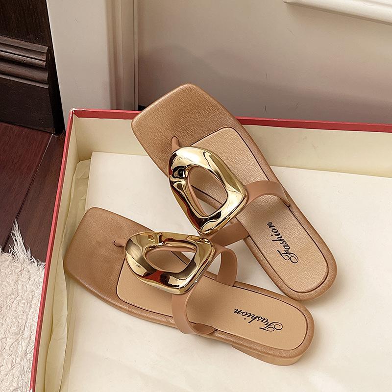 2025 Французский шик Женские летние сандалии на толстой подошве с квадратной пряжкой