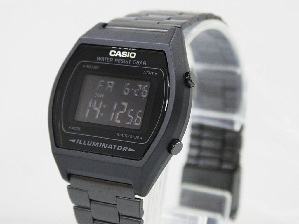 Casio Стандартные цифровые часы черные с инвертированным ЖК-дисплеем B640WB-1BJF Стандартные,