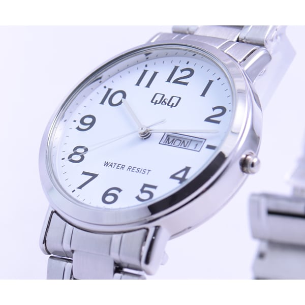 Citizen Men's A202-204 ( Watch Q&Q Day-Date) Round Watch Silver Analog