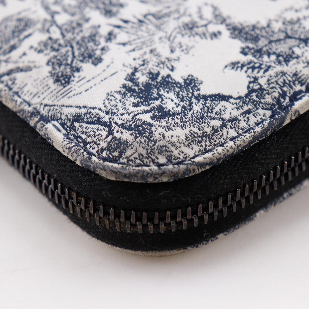 Dior Dior Сумка через плечо многофункциональная для путешествий Pouch Toile de Jui Черный / белый Нейлон Женская Б/у