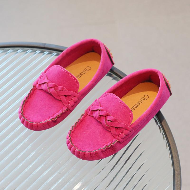 Обувь из кожи для мальчиков, модные детские туфли на плоской подошве, мокасины без застежек, классические детские туфли для вечеринок 2024 года, весна-осень, мягкие, дышащие