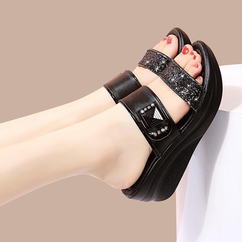 Модные женские тапочки Повседневные слинги на танкетке Женские сандалии Блестящая платформа Удобные тапочки 2024 Новые весенне-летние шлепанцы Женские