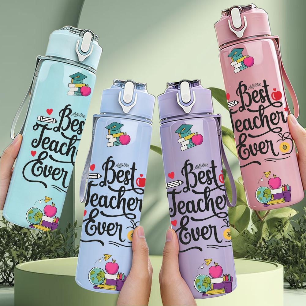 1PC Best Maitresse Floral Wreath Letter Text 750ml Color Plastic Water Bottle Leakproof Flip Straw Lid For Sports Office Home Use